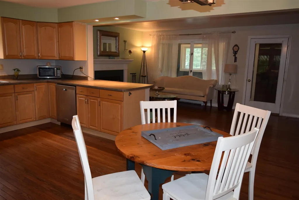 72 Gambrel Court Middlebury VT 05753