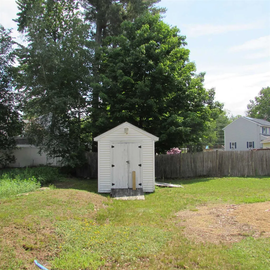 192 Warren Street Laconia NH 03246