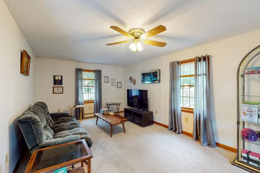 192 Warren Street Laconia NH 03246