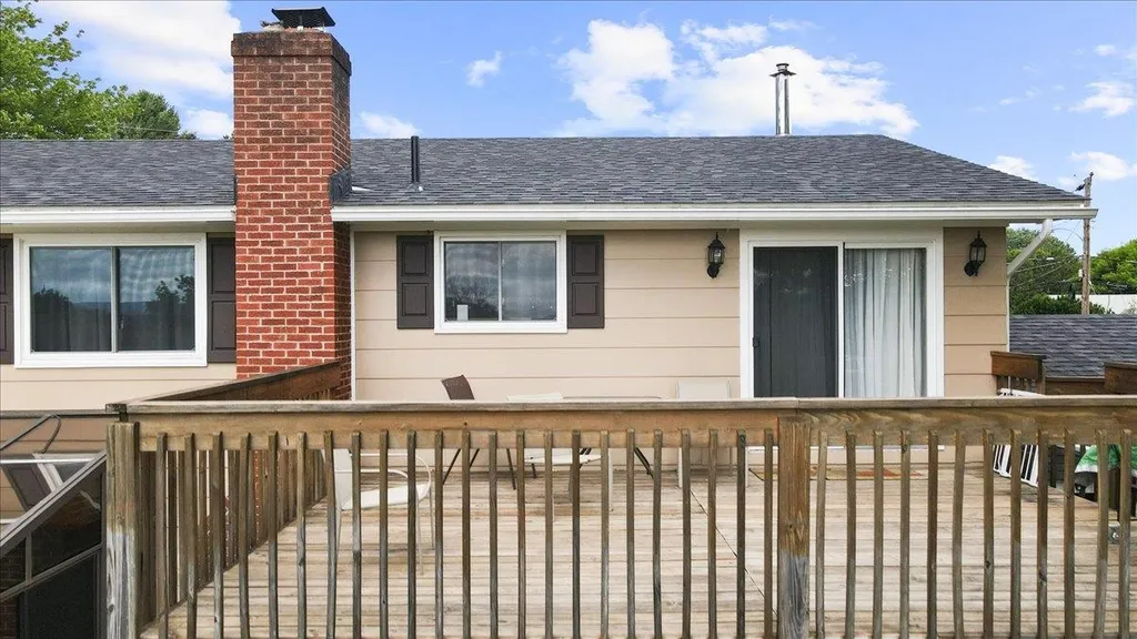 16 Hillcrest Lane Barre Town VT 05641