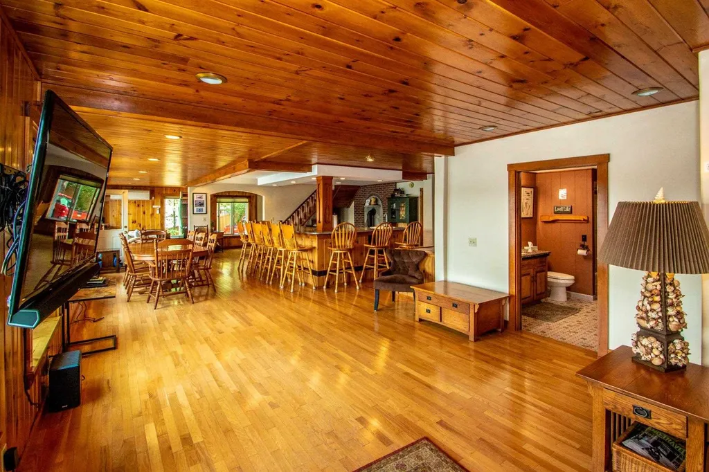 250 Brackett Road Wakefield NH 03872
