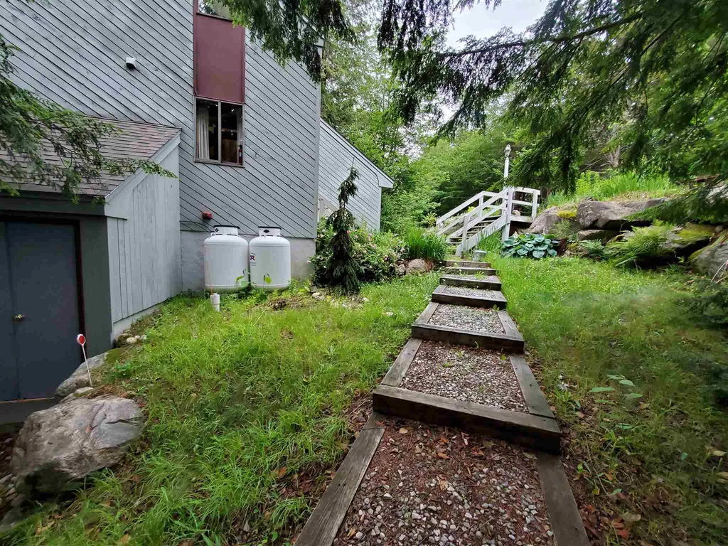 110 Loonbrook Road Lincoln NH 03251