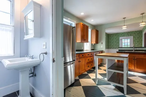 25 Slayton Terrace Woodstock VT 05091