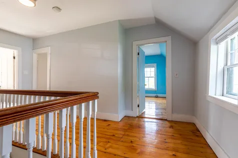 25 Slayton Terrace Woodstock VT 05091
