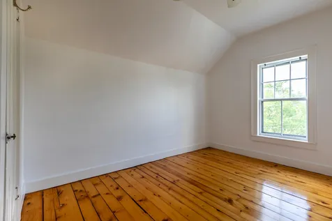 25 Slayton Terrace Woodstock VT 05091