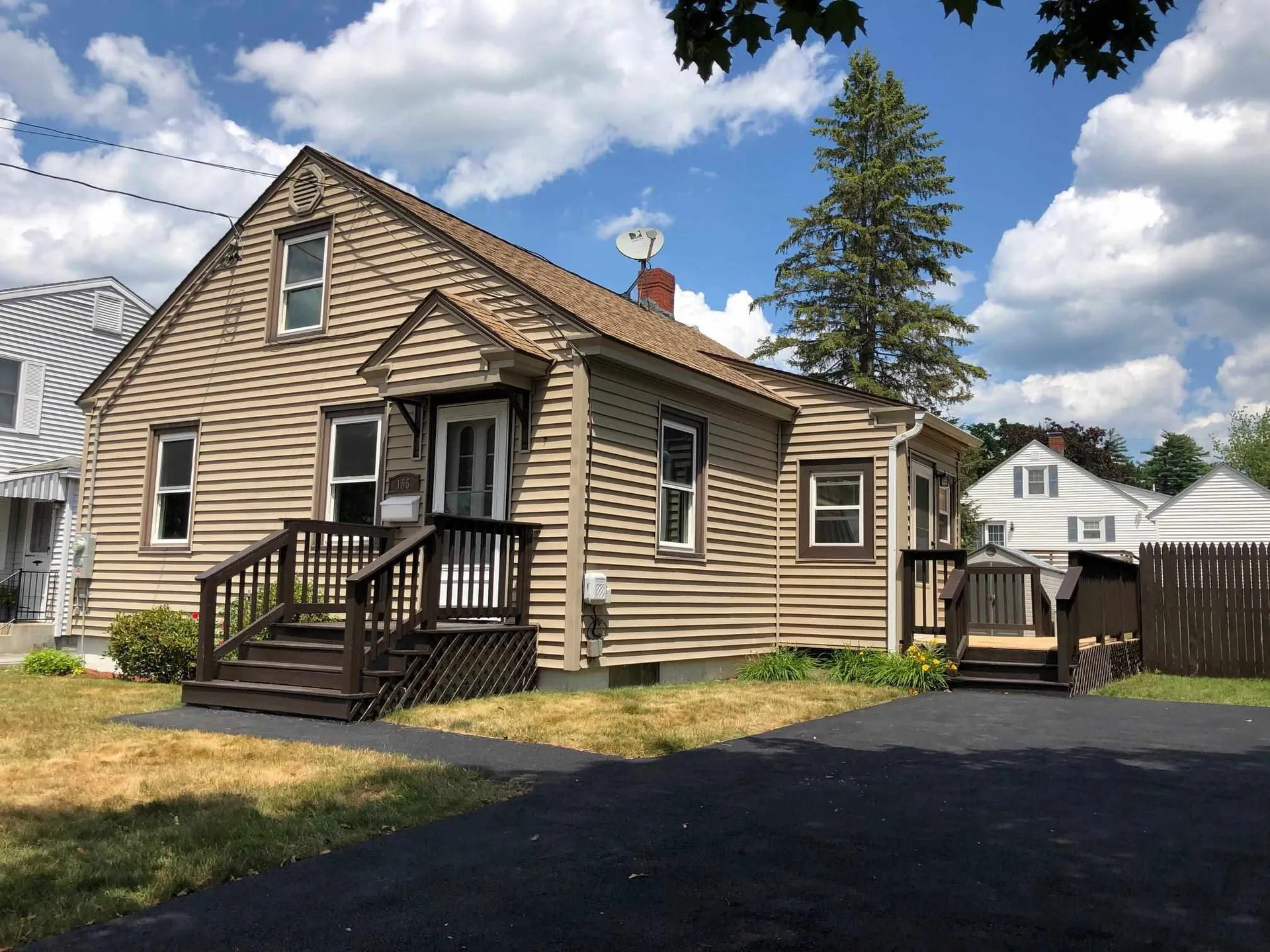 155 Knowlton Street Manchester NH 03103