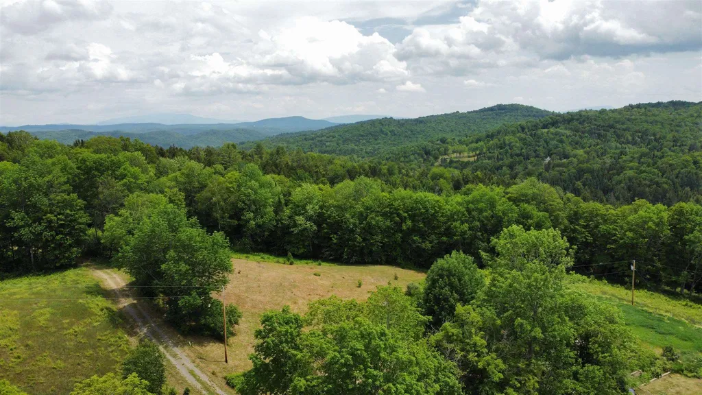 1341 Claflin Road Corinth VT 05039