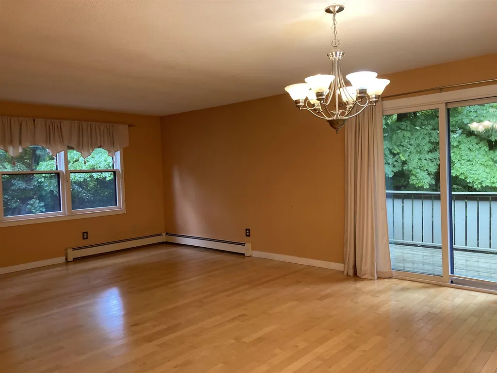 33 Floyd Avenue Lebanon NH 03766