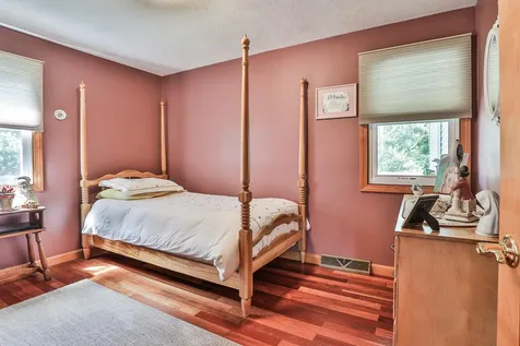 6 Bulova Drive Nashua NH 03060
