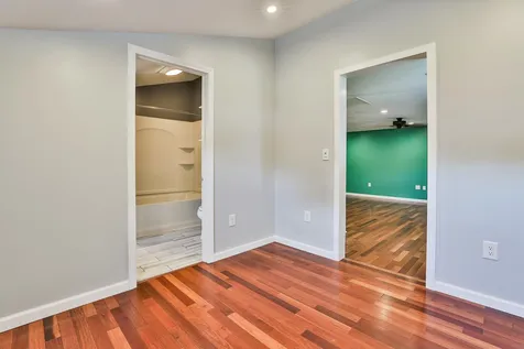 6 Bulova Drive Nashua NH 03060