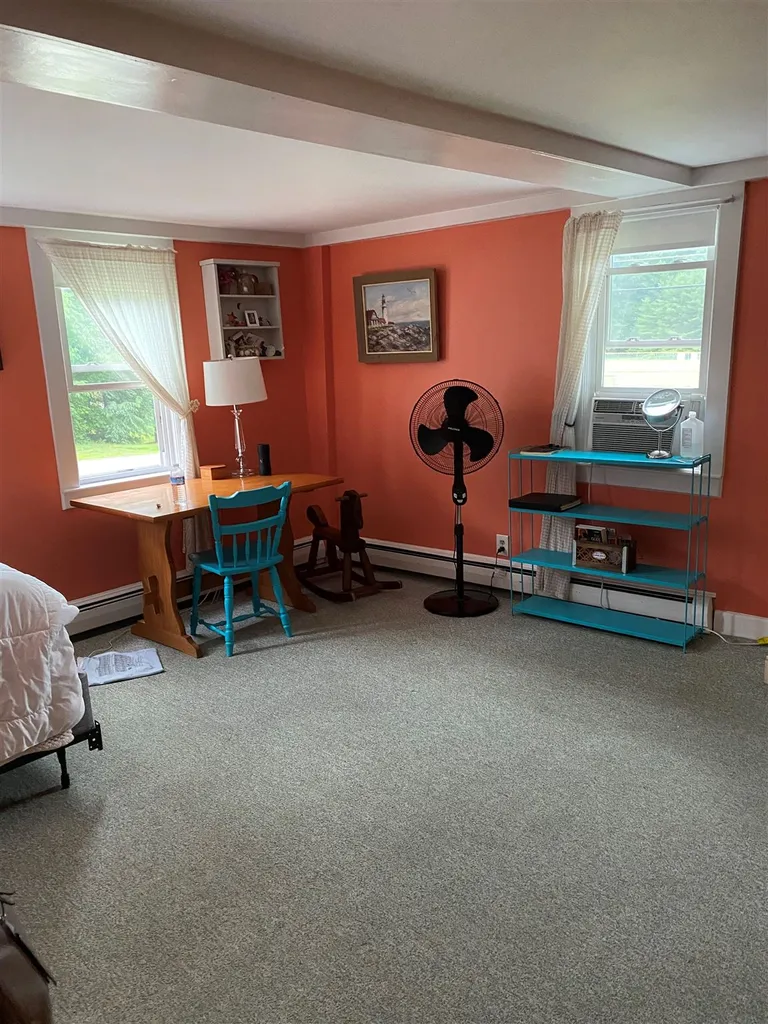 5 Kingston Road Danville NH 03819