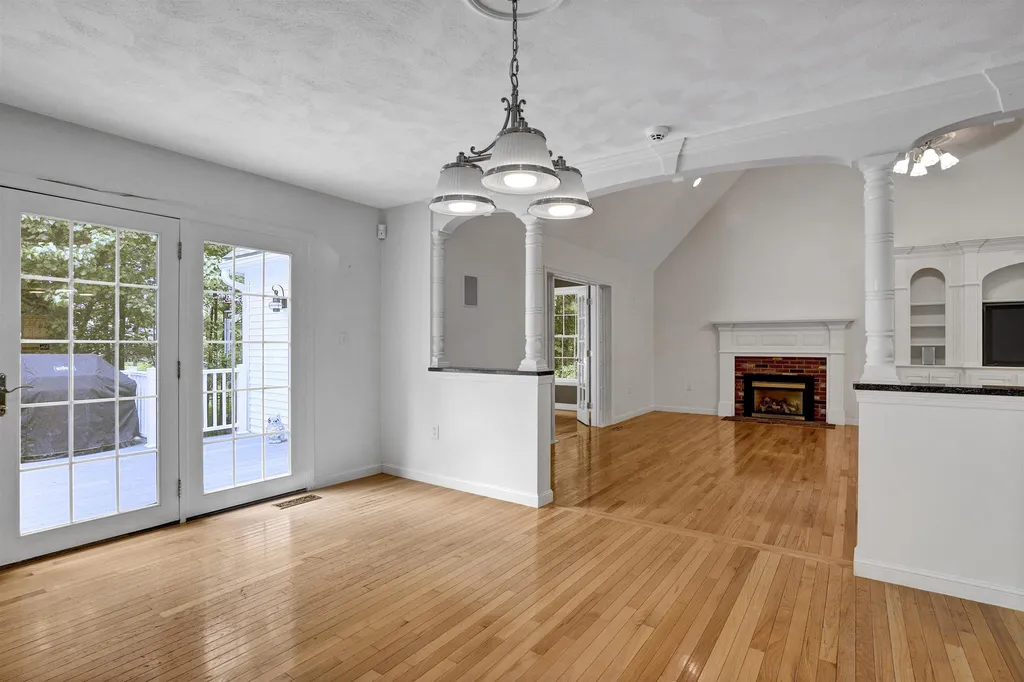 11 Remington Road Salem NH 03079