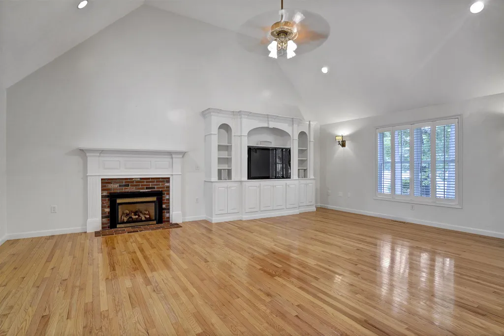 11 Remington Road Salem NH 03079