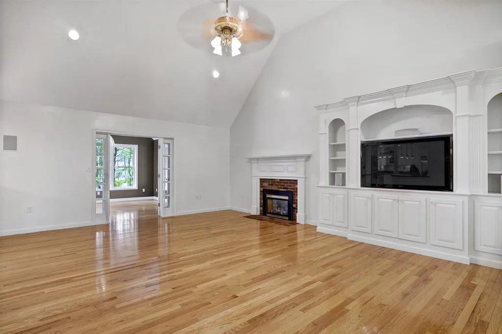 11 Remington Road Salem NH 03079
