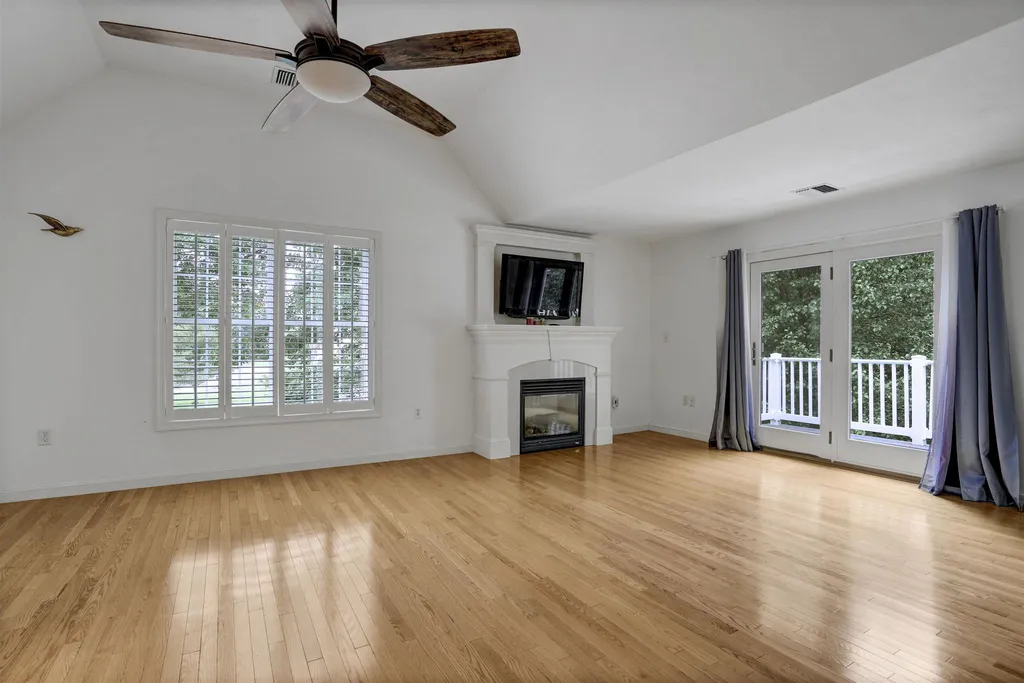 11 Remington Road Salem NH 03079