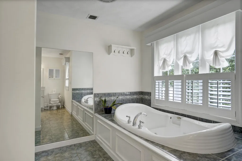 11 Remington Road Salem NH 03079