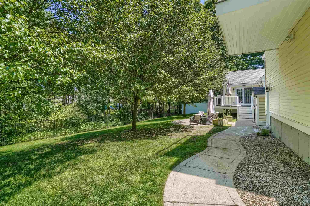 11 Remington Road Salem NH 03079