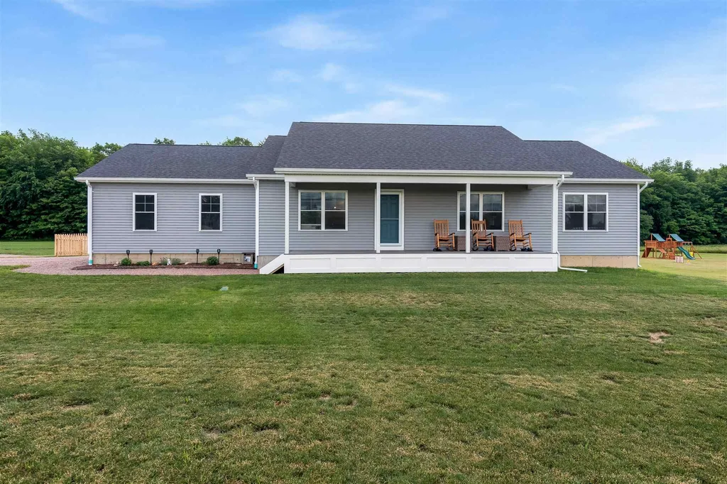 88 Reynolds Road Grand Isle VT 05458