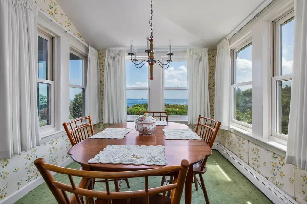 17 Sea Breeze Lane New Castle NH 03854