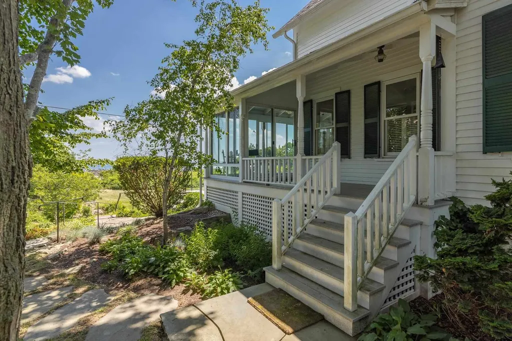 17 Sea Breeze Lane New Castle NH 03854