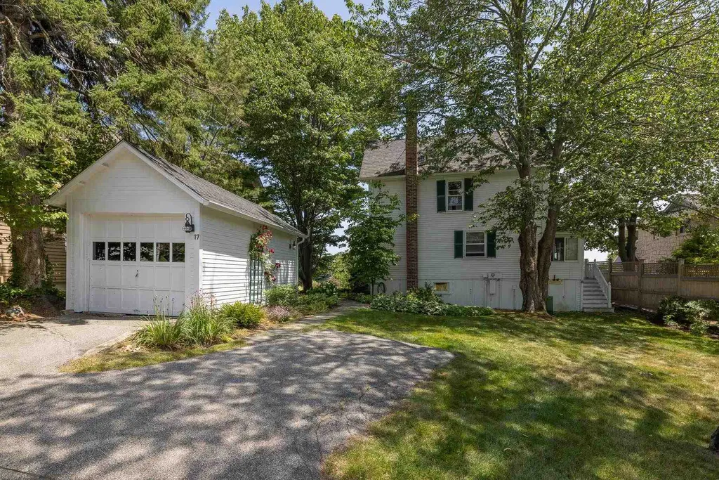 17 Sea Breeze Lane New Castle NH 03854