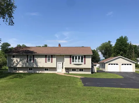 774 Old Claremont Road Charlestown NH 03603
