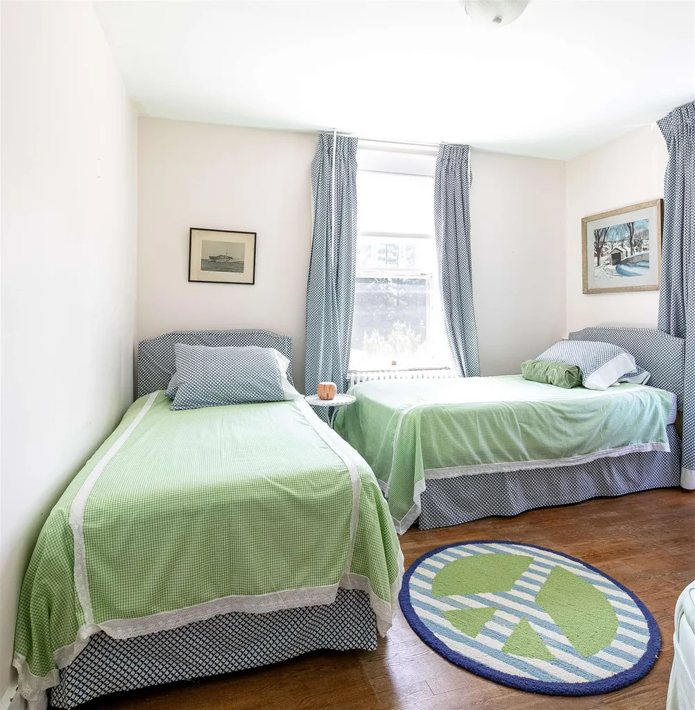 62 Smith Street St. Albans City VT 05478