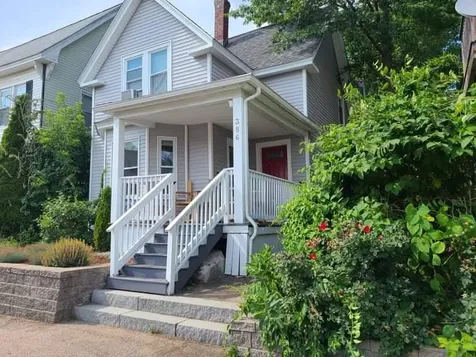 386 Spruce Street Manchester NH 03103