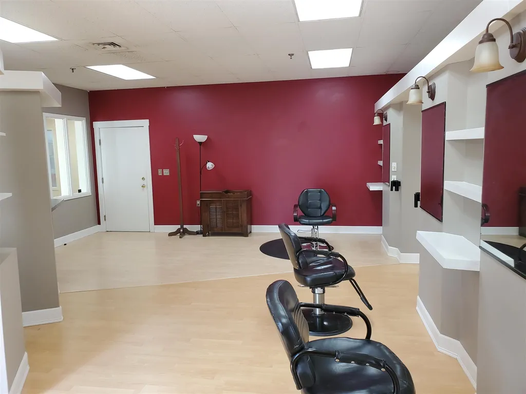 323 South Willow Street Manchester NH 03103