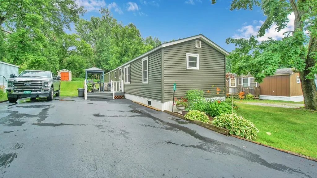 157 Hill Top Circle Richmond VT 05477