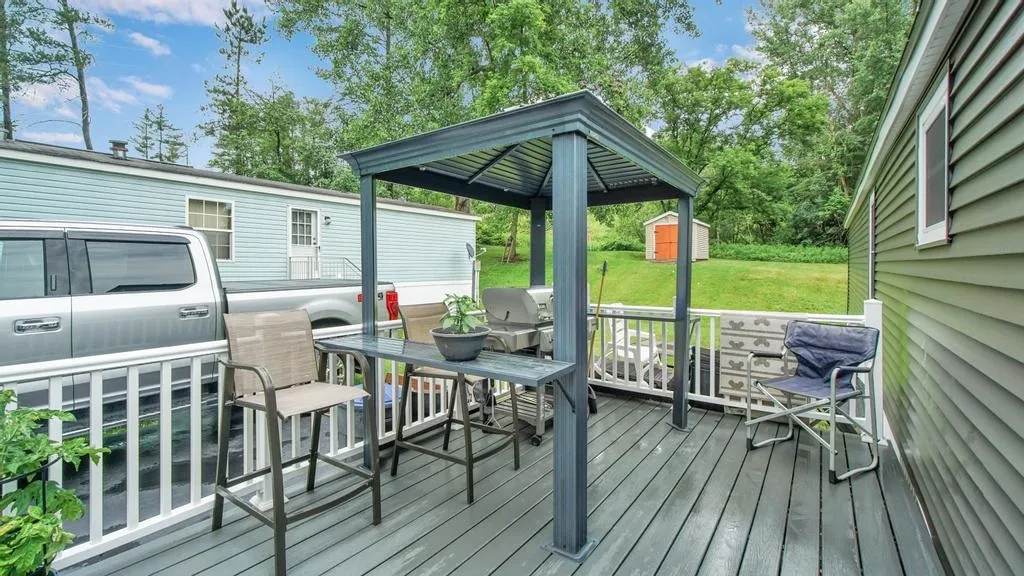 157 Hill Top Circle Richmond VT 05477