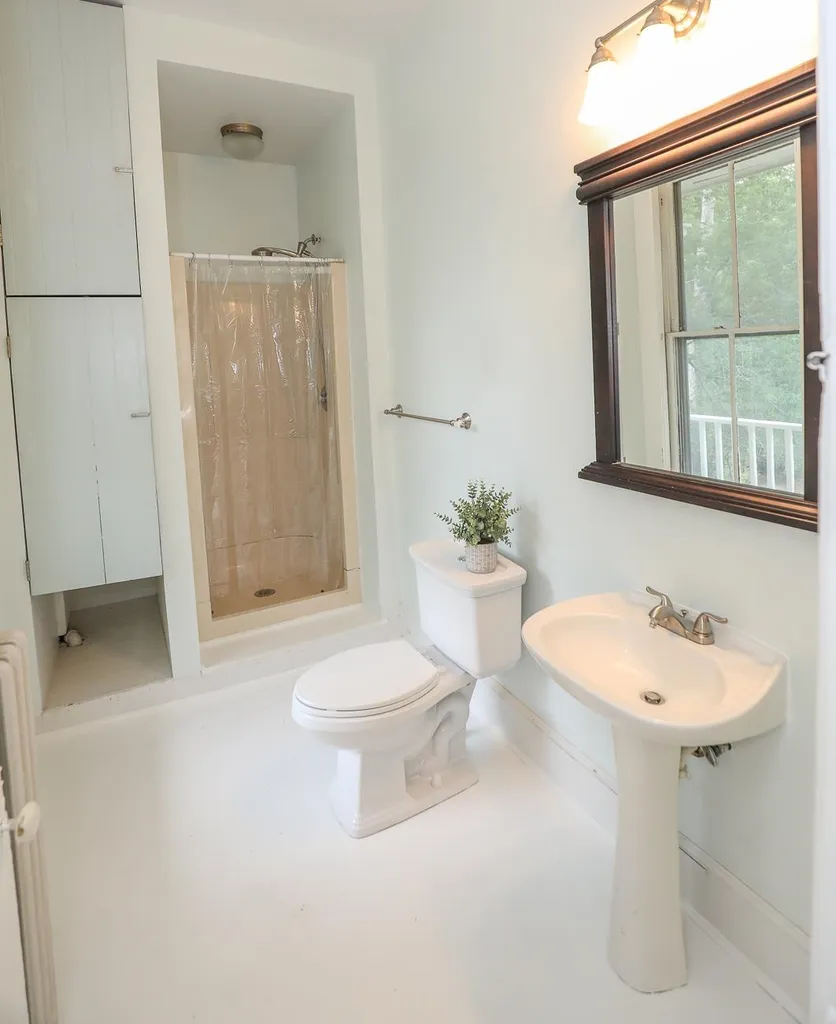 187 Main Street Pembroke NH 03275