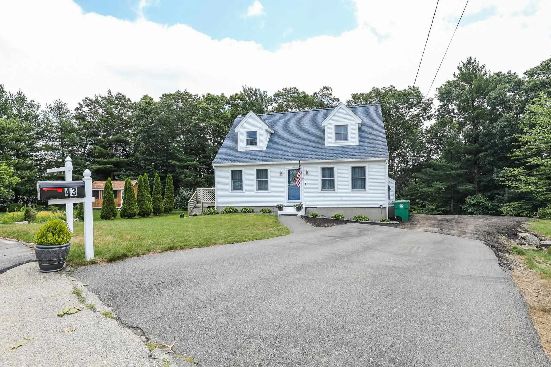 43 Newburgh Road Nashua NH 03062
