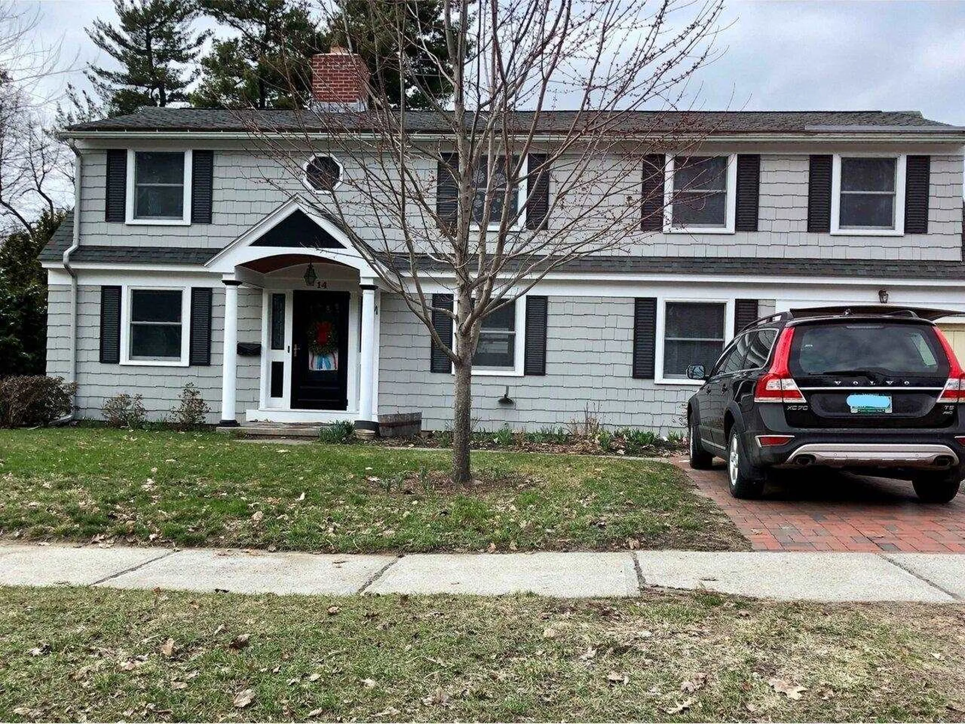 14 Colonial Square Burlington VT 05401