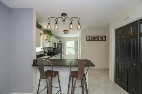 28 Whitneys Way Newbury NH 03255