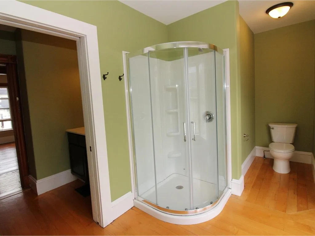 38 North Winooski Avenue Burlington VT 05401