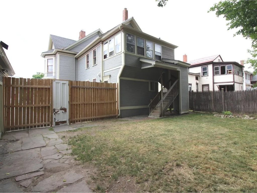 38 North Winooski Avenue Burlington VT 05401