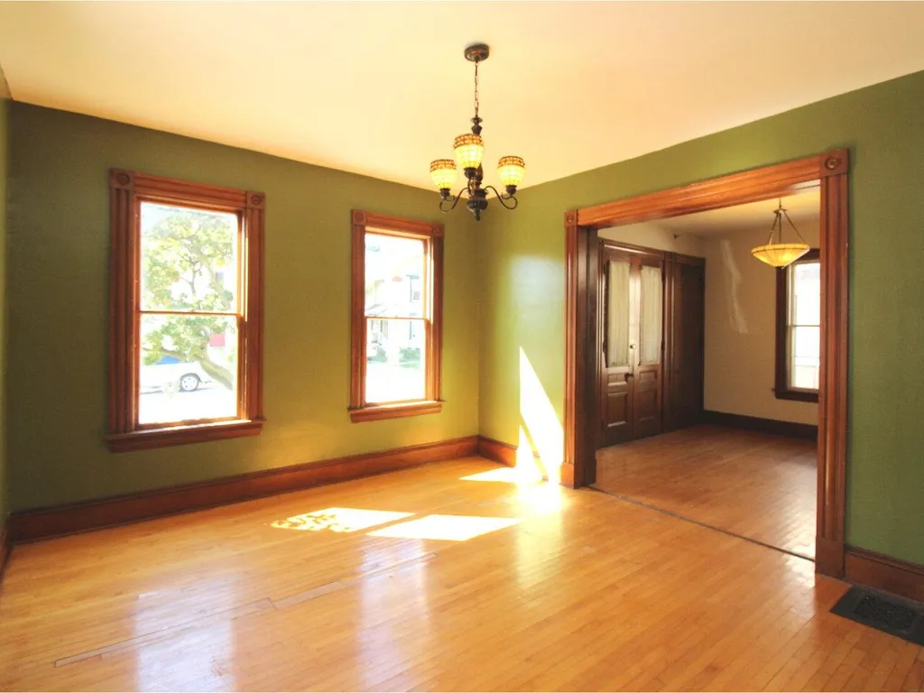 38 North Winooski Avenue Burlington VT 05401