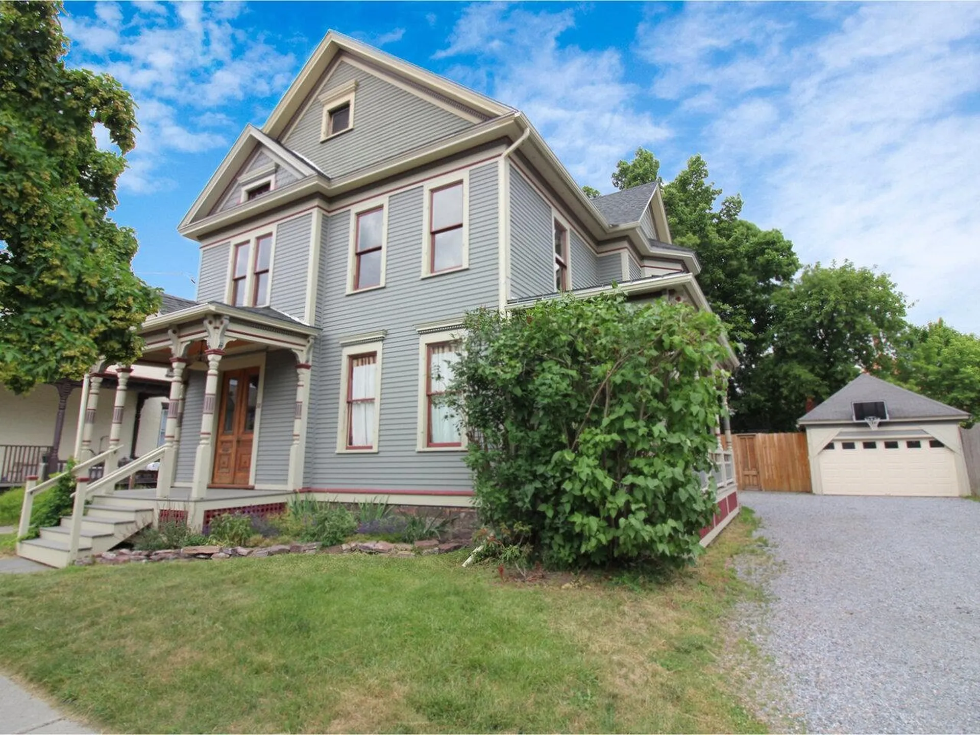 38 North Winooski Avenue Burlington VT 05401