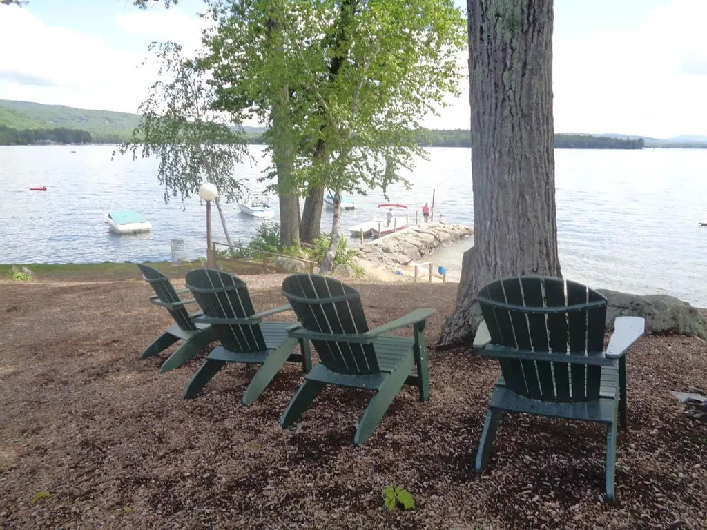 1755 Mayhew Turnpike Bridgewater NH 03222