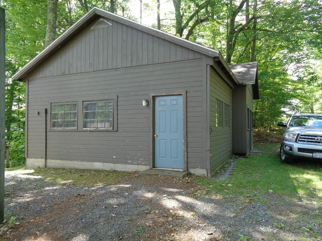 1755 Mayhew Turnpike Bridgewater NH 03222