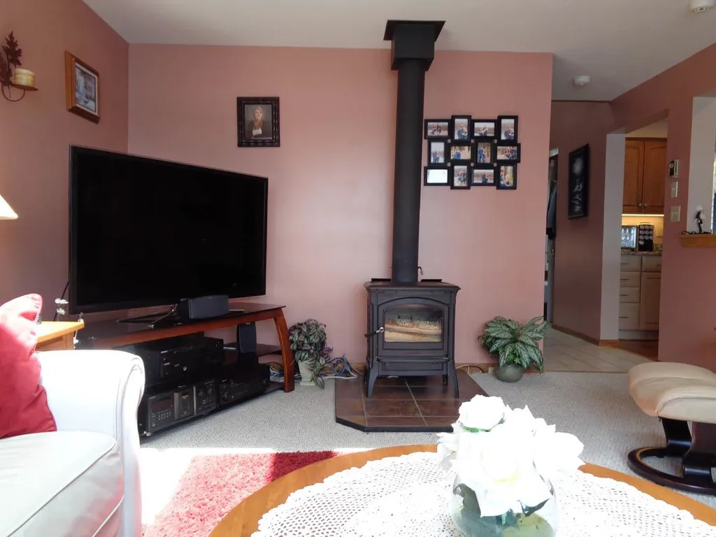 1755 Mayhew Turnpike Bridgewater NH 03222