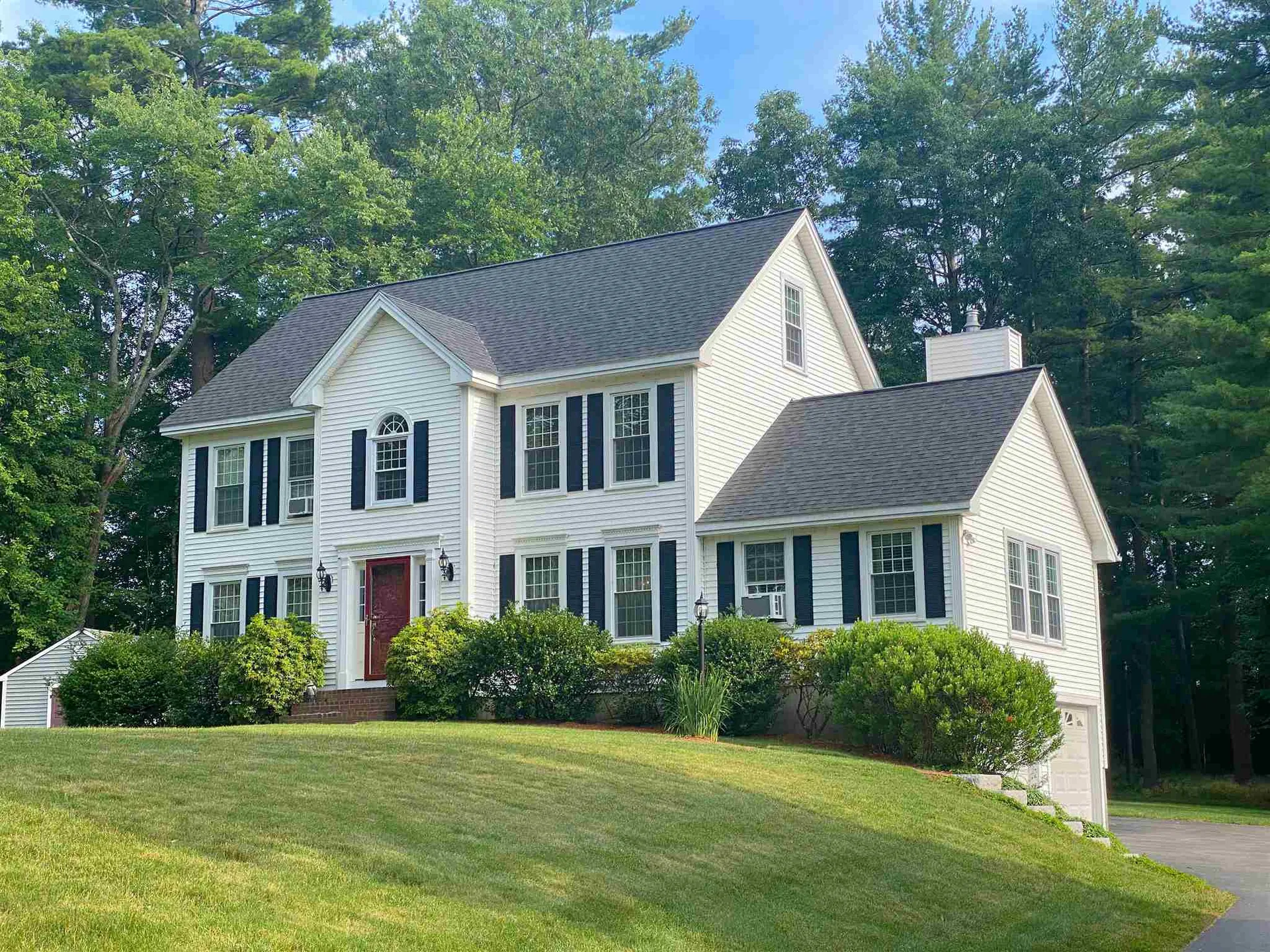 14 Ballard Lane Salem NH 03079