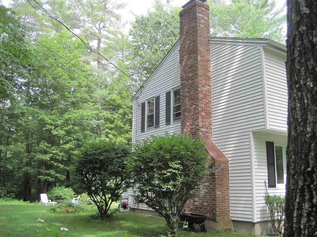 11 Granger Drive Lee NH 03861
