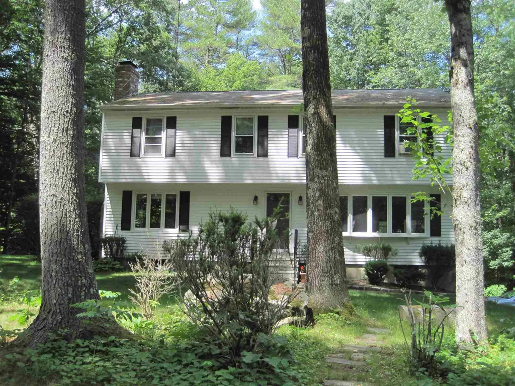 11 Granger Drive Lee NH 03861