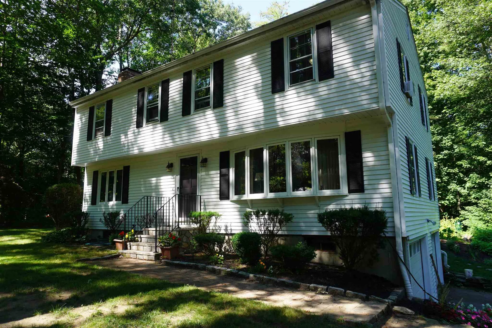 11 Granger Drive Lee NH 03861