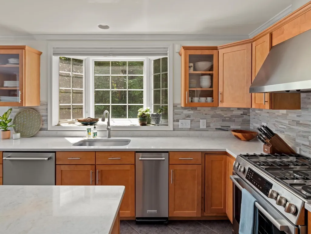 38 Logan Drive Colchester VT 05446