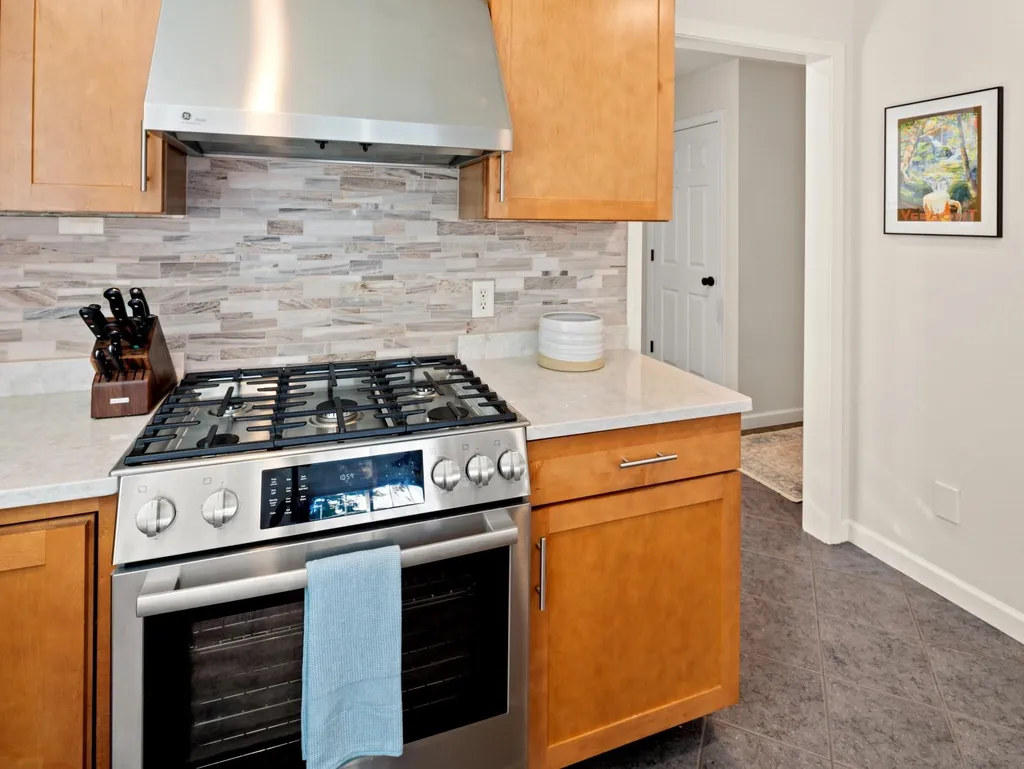 38 Logan Drive Colchester VT 05446