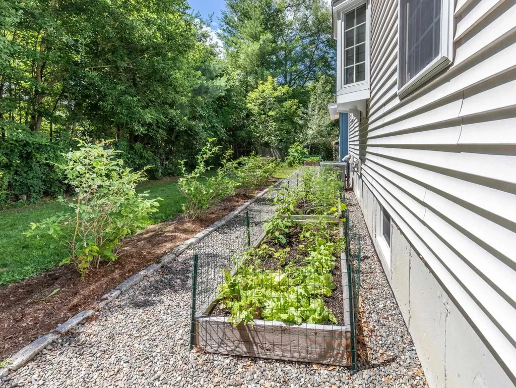 38 Logan Drive Colchester VT 05446
