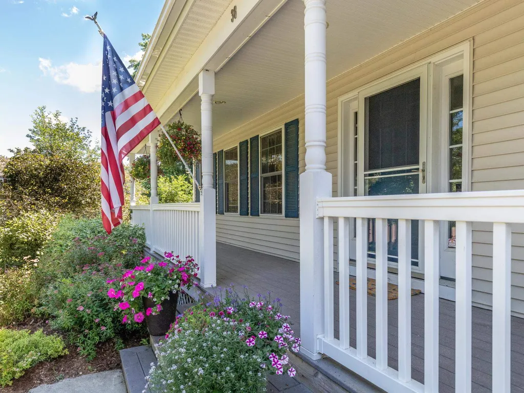 38 Logan Drive Colchester VT 05446